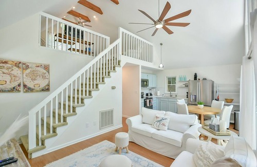Roxboro Casa | Hidden Haven - Hot Tub, Outdoor Shower & Firepit
