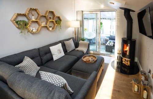 Gretna Casa | Hidden Hive