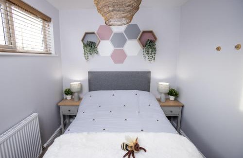 Gretna Casa | Hidden Hive
