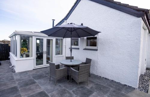 Gretna Casa | Hidden Hive