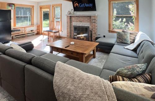 Ludlow Casa | Hidden Kingdom home