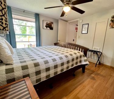 Hot Springs Otro | Hidden Lake Campground and Resort
