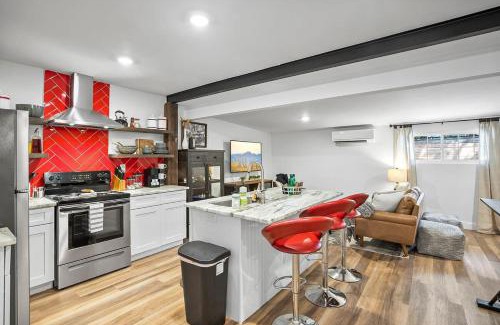 St. Augustine Casa | Hidden Lighthouse Bungalow Renovated 2 Beds Dogs Ok