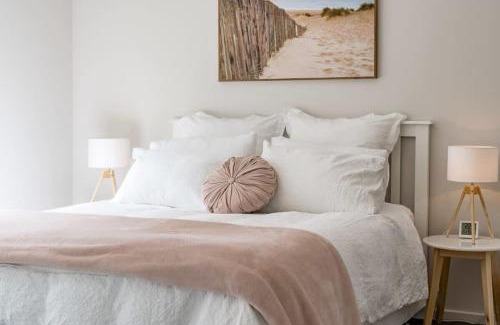 Middleton Casa | Hidden Little Gem - Township - Luxury - Linen Included