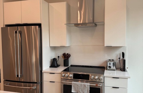 Narrowsburg Casa | Hidden Modern Retreat - Cozy house in marvelous Narrowsburg with WiFi & AC