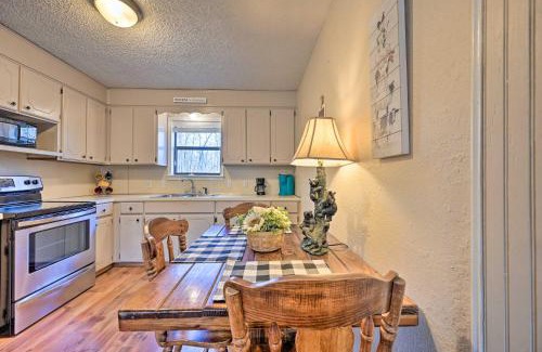 Broken Bow Casa | Hidden Oaks Broken Bow Vacation Rental, Pets OK!
