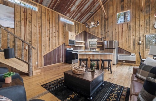 Abbeville Cabina | Hidden Oaks Elite Cabin # 4