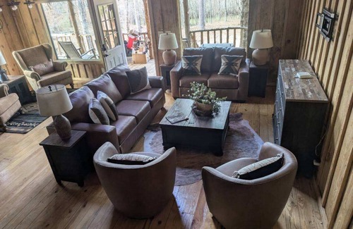 Abbeville Cabina | Hidden Oaks Grand Cabin #1