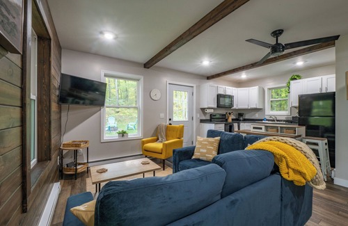 Hayward Cabina | "Hidden Oasis" Cozy 2BR Cabin in the Woods