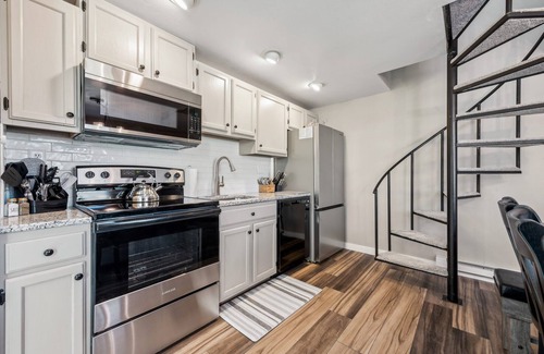 Hidden Valley Casa | Hidden ONEder - 3BR Ski Resort Townhome - Sleeps 7
