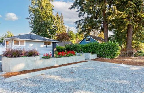 Hillwood Casa | Hidden Renovated Garden Cottage Near Costco I99
