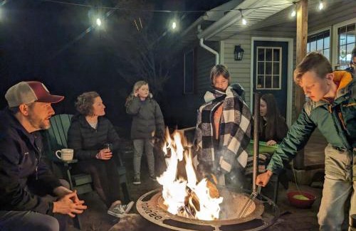 Brockton Casa | Hidden River Lodge at Hawk Mountain