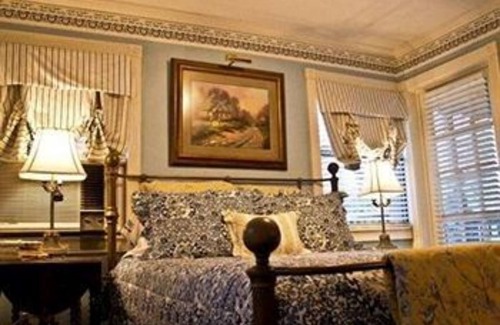 Eureka Springs Historic District Cama Y Desayuno | Hidden Springs Bed & Breakfast