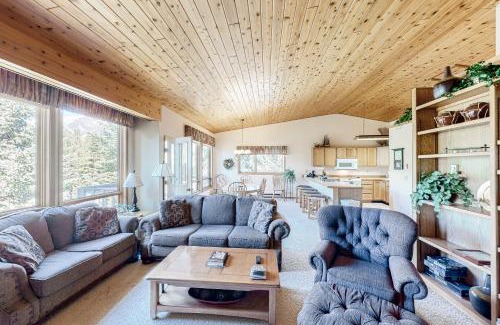 Big Sky Apartamento | Hidden Village 25 Timbercrest