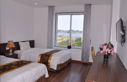 Ha Long Hotel | Hiddencharm hotel
