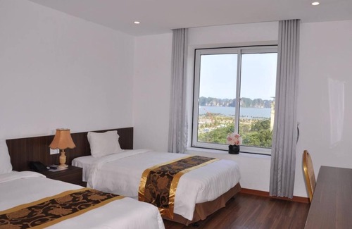Ha Long Hotel | Hiddencharm hotel