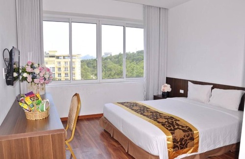 Ha Long Hotel | Hiddencharm hotel