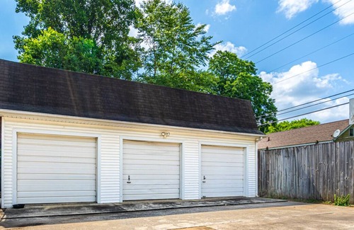 Decatur Apartamento | Hideaway apartment tucked into Historic District