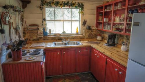 Uvalde Casa | Hideaway Cabin cabin