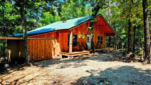 Mammoth Spring Casa | Hideaway Cabin near Mammoth Springs, Ark