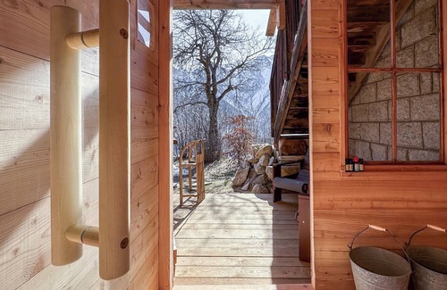 Martisberg Apartamento | Hideaway Chalet Faazihaus in Ruhiger Panoramalage