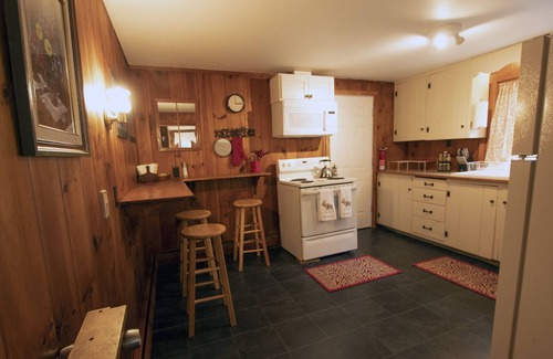Springfield Cabaña | Hideaway Cottages, Cottage B