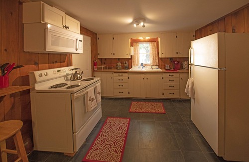 Springfield Cabaña | Hideaway Cottages, Cottage B