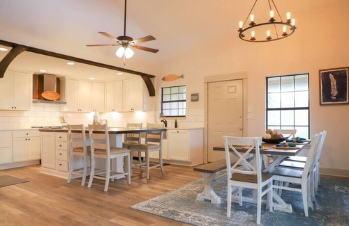 Leander Casa | Hideaway in our 3 story home! GameRoom, great view