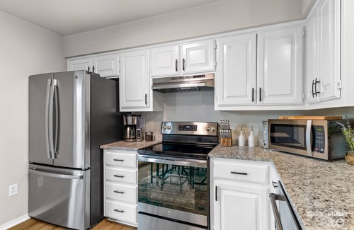 Bella Vista Casa | Hideaway In The Highlands : Bike, Lake, Golf, Pet Friendly