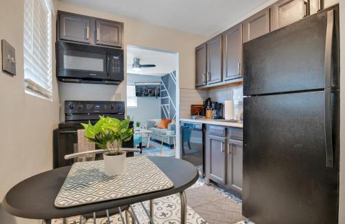 Mechanicsville Casa | Hideaway in The Hood - Reno'd Mechanicsville Apt!