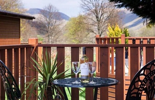 Troutbeck Cabaña | HIDEAWAY LODGE, pet friendly in Windermere