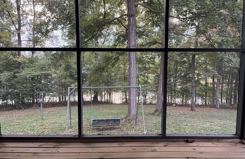 Falls of Rough Casa | Hideaway on the lake; large mid-century stone ranch in a park-like setting