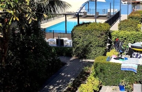 Halls Head Apartamento | Hideaway on the water