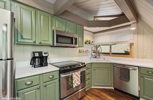 Fontana Casa | Hideaway By The Lake