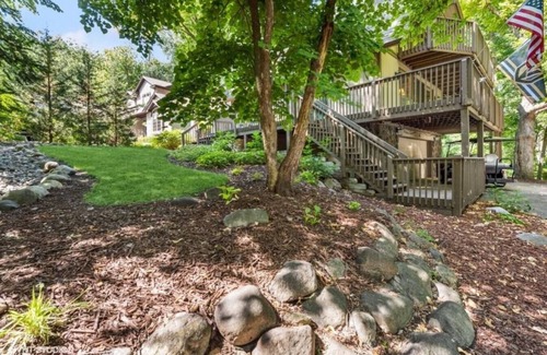 Fontana Casa | Hideaway By The Lake