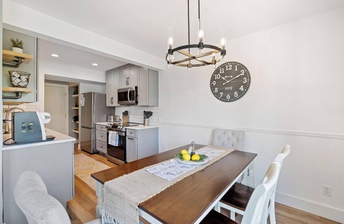 Harbor Springs Condominio | Hideaway Valley #3: 3 BR, 2.5 BA in Harbor Springs, Sleeps 6