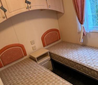 Pentre Berw Otro | Hideout caravan