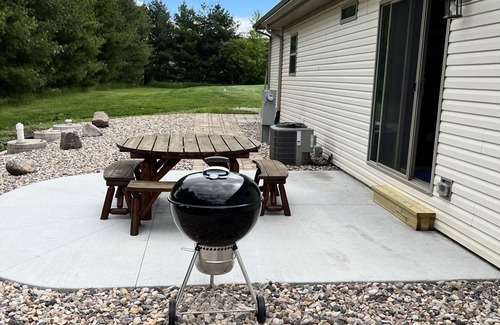 Baraboo Casa | Hideout Haven