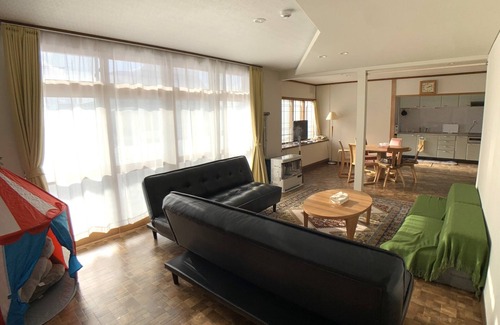 Asahikawa Casa | Higashikawa HomeHome base for AsahikawaBiei - higashikawa home / Kamikawagun Hokkaidō