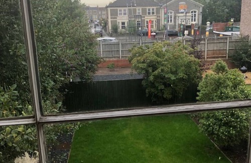 Cotham Casa | higgihaus #46 Beautifully Appointed 5-Bedroom Victorian House