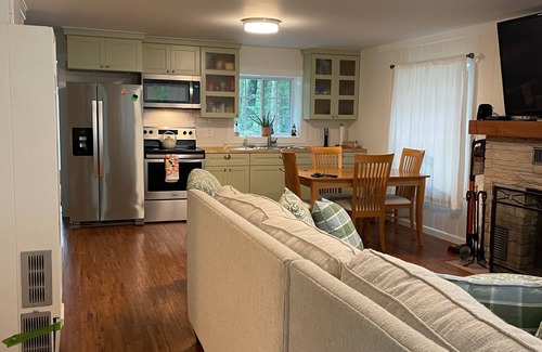 Higgins Lake Casa | Higgins Lake Cottage Offers Classic "Up North" Experience