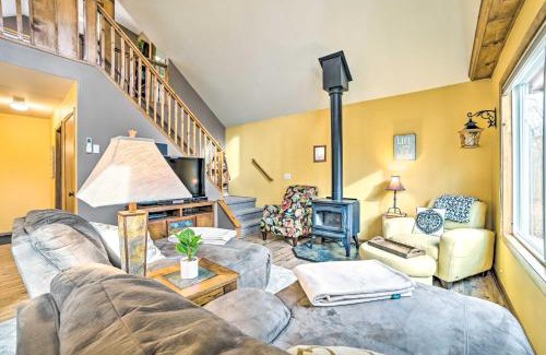 Higgins Lake Casa | Higgins Lake Retreat - Hike, Swim, Relax!