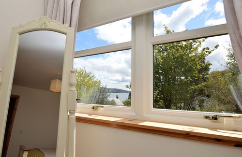 Tighnabruaich Casa | High Beach Cottage, coastal, picturesque, sea views