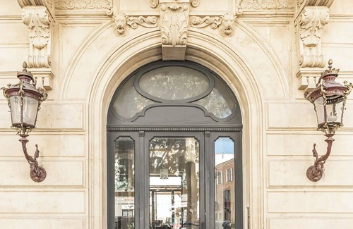 Convention Apartamento | High-class apartment near the Halles de Narbonne -Local bike -Autonomous arrival