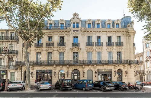 Convention Apartamento | High-class apartment near the Halles de Narbonne -Local bike -Autonomous arrival