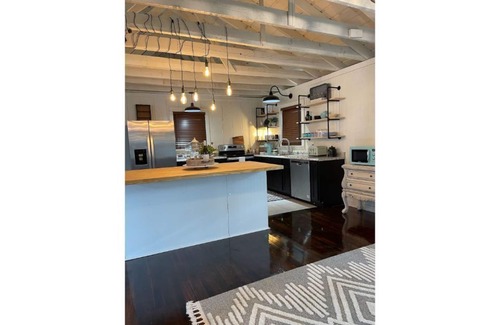 Kelly Casa | High Cotton Cottage