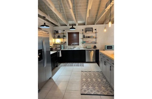 Kelly Casa | High Cotton Cottage
