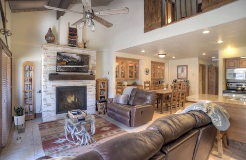 Purgatory Casa | Tamarron Resort # 584-585 - Deck privado - Golf / AC / Pool / Hot Tub - Ski Shuttle