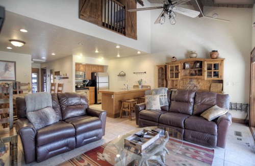 Purgatory Casa | Tamarron Resort # 584-585 - Deck privado - Golf / AC / Pool / Hot Tub - Ski Shuttle