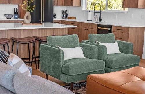 Orderville Casa | High Desert Home Modern Luxury Near Zion NP